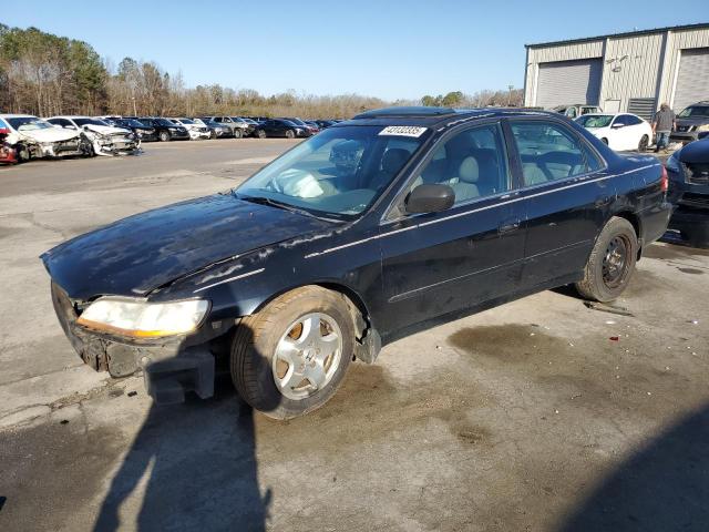 HONDA ACCORD 2000 with VIN 1HGCG1654YA014332 - Photo from auction