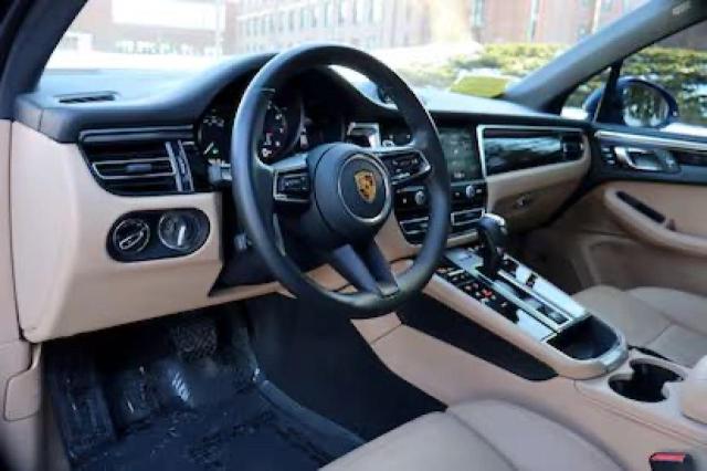 Photo 10 from auction – 2022 PORSCHE MACAN with VIN WP1AA2A52NLB00337