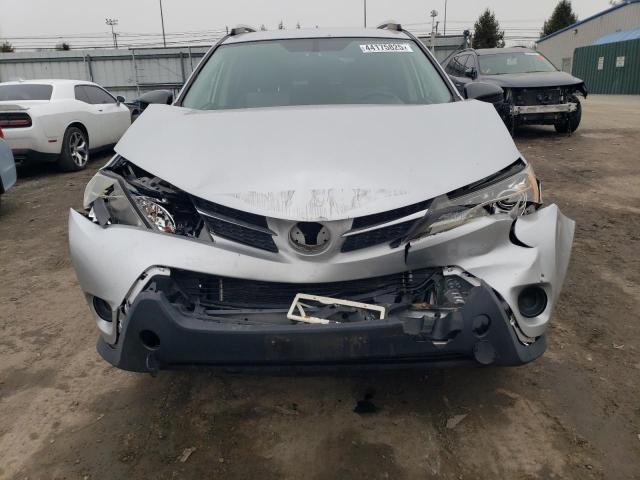 Photo 5 from auction – 2015 TOYOTA RAV4 LE with VIN JTMBFREV5FJ046748