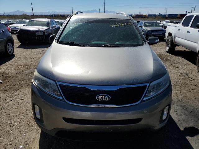 Photo 5 from auction – 2015 KIA SORENTO LX with VIN 5XYKT4A72FG610200
