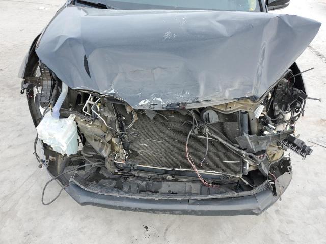 Снимка 12 от търг – 2018 TOYOTA HIGHLANDER с VIN 5TDYZRFH7JS239666
