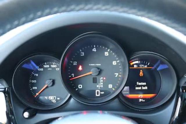 Photo 8 from auction – 2021 PORSCHE MACAN with VIN WP1AA2A57MLB01823