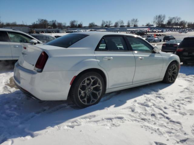 Photo 3 from auction – 2016 CHRYSLER 300 S with VIN 2C3CCABT7GH224345