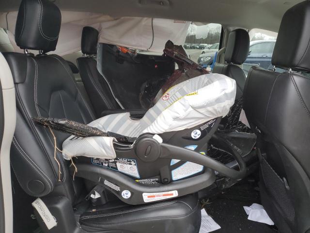 Photo 11 from auction – 2024 CHRYSLER PACIFICA T with VIN 2C4RC1BG9RR116556