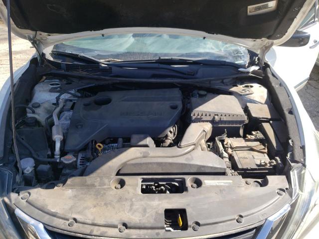 Photo 11 from auction – 2017 NISSAN ALTIMA 2.5 with VIN 1N4AL3AP4HC210934
