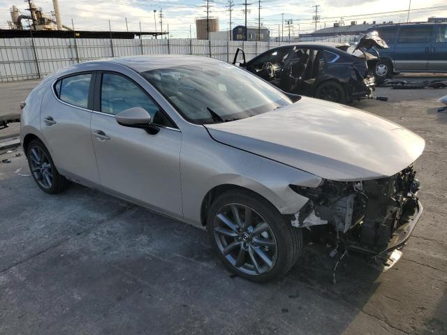 صورة رقم 4 من المزاد - 2024 MAZDA 3 PREFERRE مع VIN JM1BPALM0R1655906