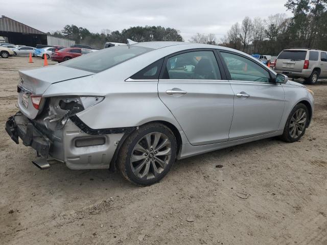 Photo 3 from auction – 2011 HYUNDAI SONATA SE with VIN 5NPEC4AC6BH291462