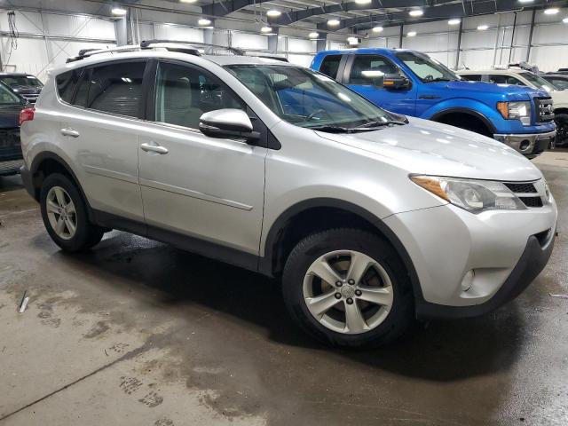 Photo 4 from auction – 2014 TOYOTA RAV4 XLE with VIN 2T3RFREV1EW136221