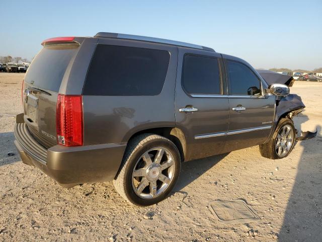 Снимка 3 от търг – 2011 CADILLAC ESCALADE с VIN 1GYS3AEF9BR286636