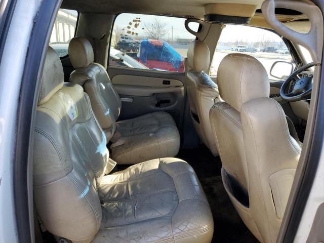 Photo 11 from auction – 2002 CHEVROLET SUBURBAN K with VIN 3GNFK16Z92G267367