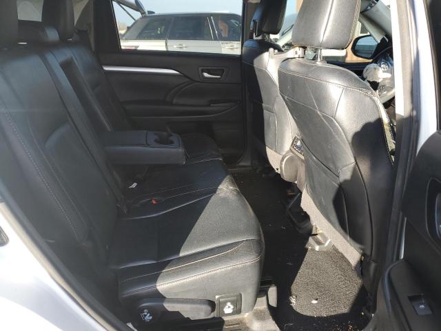 Photo 10 from auction – 2016 TOYOTA HIGHLANDER with VIN 5TDJKRFH4GS328089
