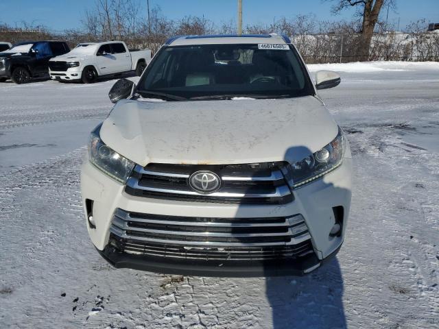 Photo 5 from auction – 2017 TOYOTA HIGHLANDER with VIN 5TDDZRFH0HS365277