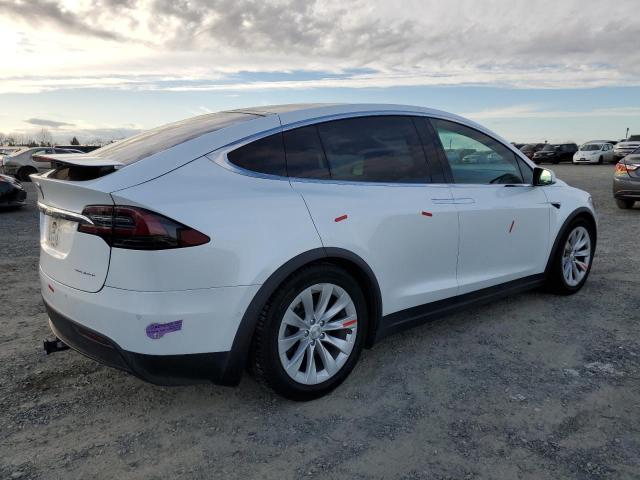Photo 3 from auction – 2019 TESLA MODEL X with VIN 5YJXCAE29KF203978