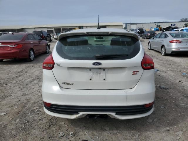 Photo 6 from auction – 2017 FORD FOCUS ST with VIN 1FADP3L98HL257478