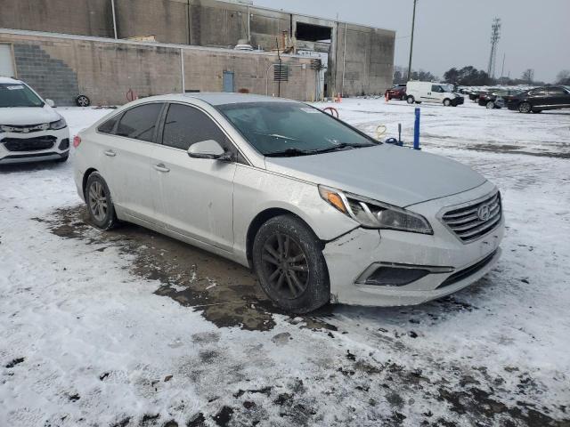 Photo 4 from auction – 2017 HYUNDAI SONATA SE with VIN 5NPE24AF1HH540921