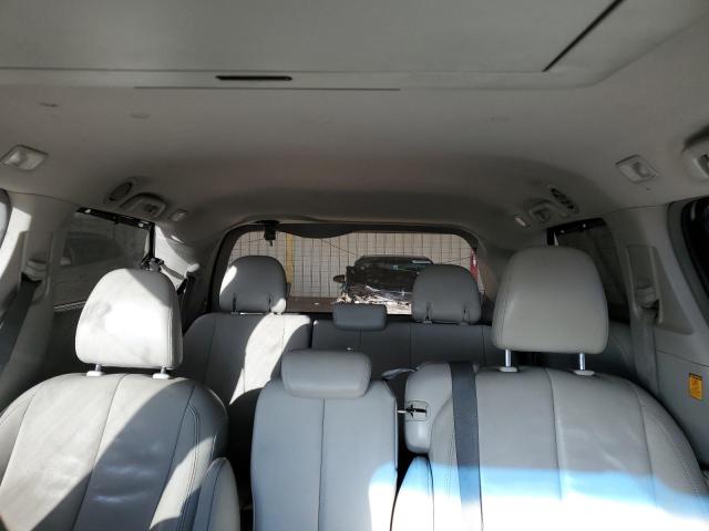Photo 10 from auction – 2012 TOYOTA SIENNA XLE with VIN 5TDYK3DC2CS270545
