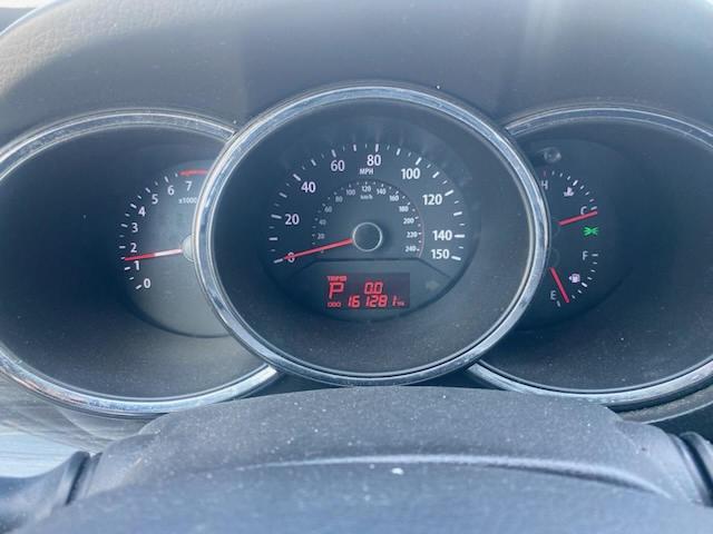 Photo 8 from auction – 2013 KIA SORENTO EX with VIN 5XYKUDA2XDG316722