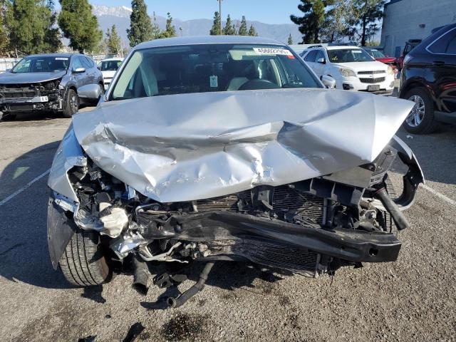 Photo 5 from auction – 2015 VOLKSWAGEN PASSAT S with VIN 1VWAT7A34FC005686
