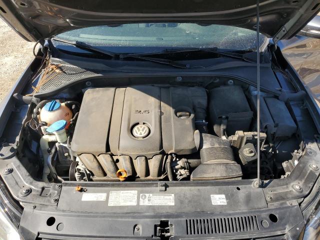 Photo 11 from auction – 2013 VOLKSWAGEN PASSAT S with VIN 1VWAP7A31DC024682