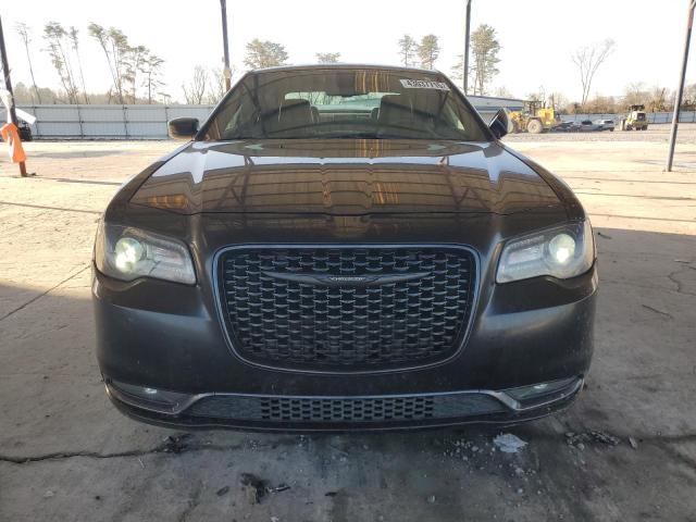 Photo 5 from auction – 2017 CHRYSLER 300 S with VIN 2C3CCABG8HH596913