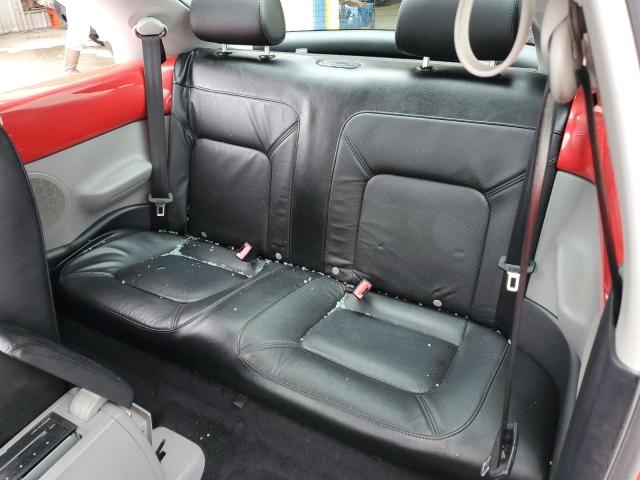 Photo 11 from auction – 2004 VOLKSWAGEN NEW BEETLE with VIN 3VWCK31C54M405594