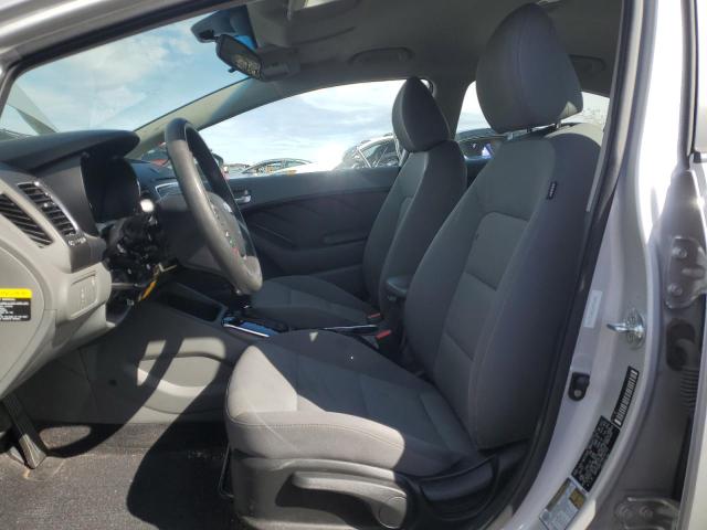 Photo 7 from auction – 2017 KIA FORTE LX with VIN 3KPFK4A77HE131713