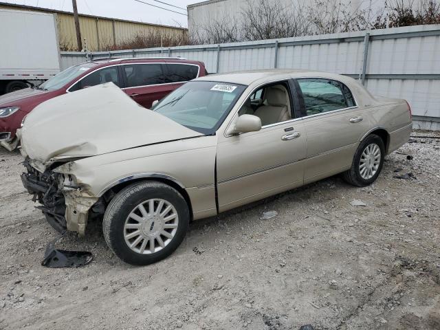 LINCOLN TOWN CAR E 2004 with VIN 1LNHM81W64Y680336 - Photo from auction
