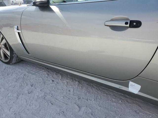 Photo 12 from auction – 2010 JAGUAR XKR with VIN SAJWA4EC8AMB34772
