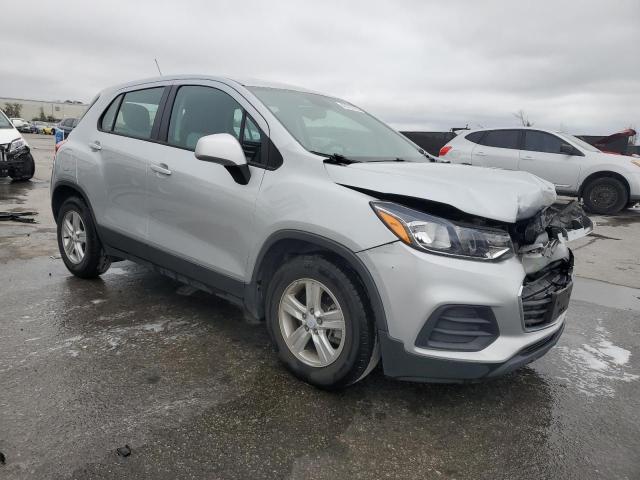 Photo 4 from auction – 2020 CHEVROLET TRAX LS with VIN 3GNCJKSB4LL339718