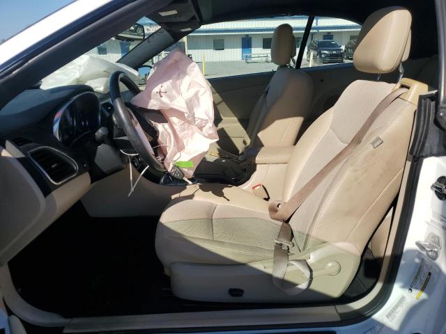 Photo 7 from auction – 2012 CHRYSLER 200 TOURIN with VIN 1C3BCBEB6CN279682