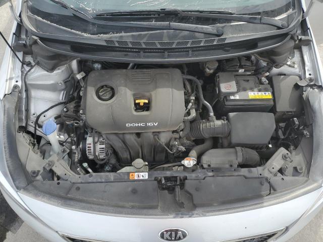 Photo 11 from auction – 2017 KIA FORTE LX with VIN 3KPFL4A70HE044913