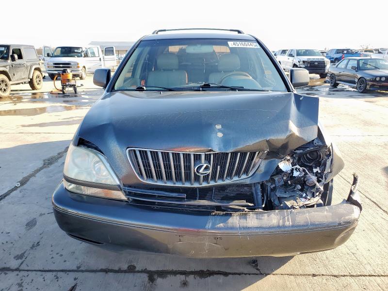 Photo 5 from auction – 2002 LEXUS RX 300 with VIN JTJHF10U720280896