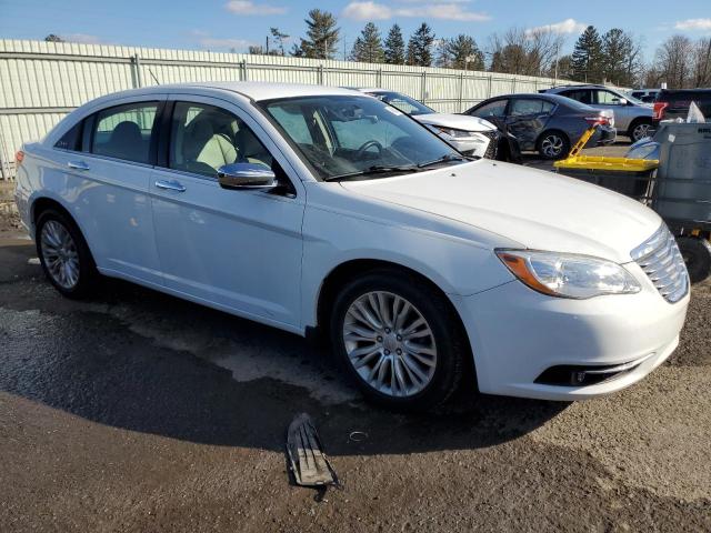 Photo 4 from auction – 2012 CHRYSLER 200 LIMITE with VIN 1C3CCBCG8CN139944
