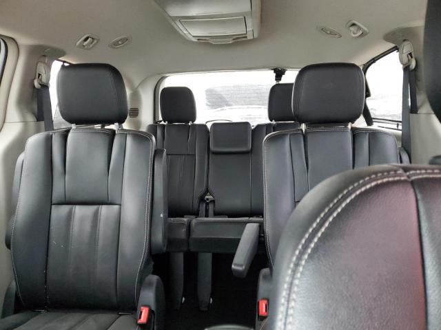 Photo 10 from auction – 2015 CHRYSLER TOWN & COU with VIN 2C4RC1BG2FR716945