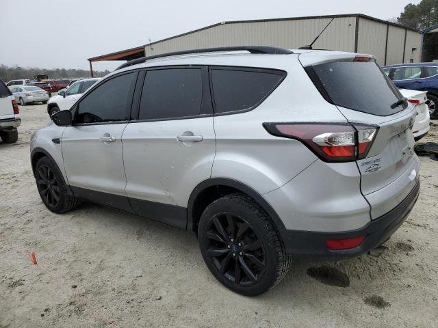 Photo 2 from auction – 2017 FORD ESCAPE SE with VIN 1FMCU9GD9HUF01127