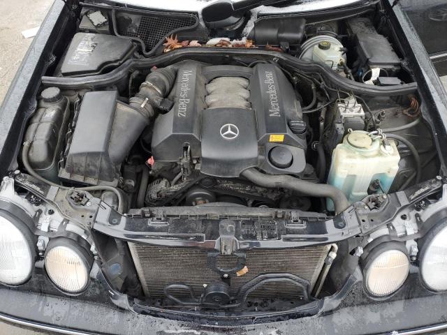 Photo 11 from auction – 2001 MERCEDES-BENZ E 320 with VIN WDBJF65J31B203461