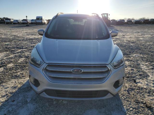 Photo 5 from auction – 2018 FORD ESCAPE SE with VIN 1FMCU0GD5JUA01760