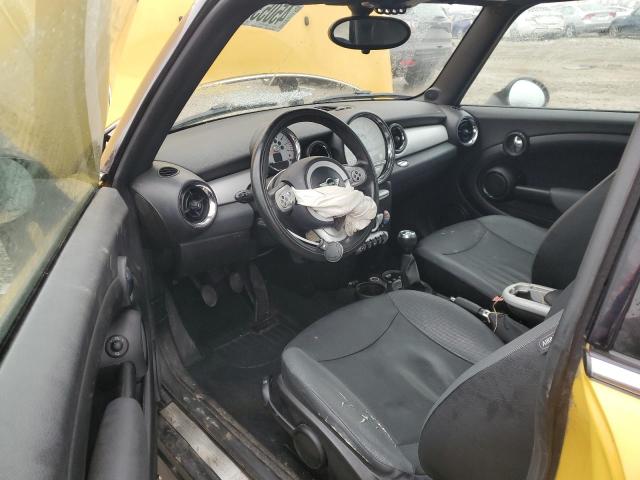 Photo 8 from auction – 2008 MINI COOPER with VIN WMWMF335X8TU64218