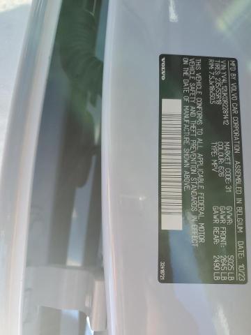 Photo 14 from auction – 2024 VOLVO XC40 CORE with VIN YV4L12UK0R2281412