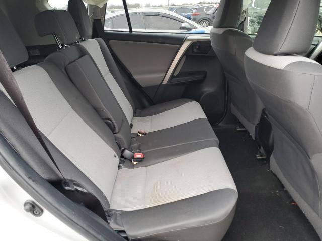 Photo 11 from auction – 2015 TOYOTA RAV4 LE with VIN JTMZFREV6FJ036227