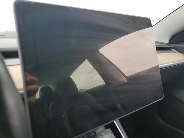 Photo 9 from auction – 2019 TESLA MODEL 3 with VIN 5YJ3E1EA9KF337597