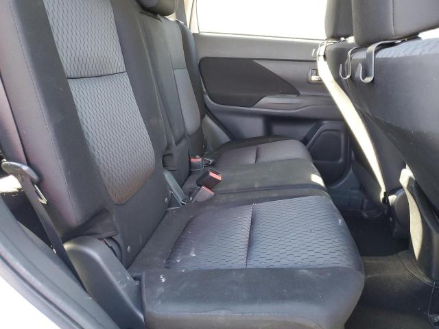 Photo 11 from auction – 2014 MITSUBISHI OUTLANDER with VIN JA4AZ3A30EZ018466