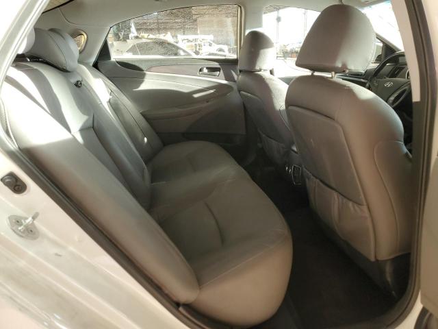 Photo 10 from auction – 2013 HYUNDAI SONATA HYB with VIN KMHEC4A42DA100957