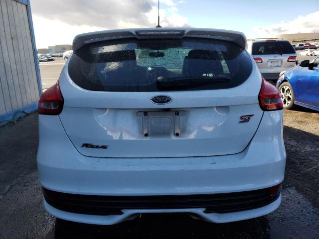 Photo 6 from auction – 2017 FORD FOCUS ST with VIN 1FADP3L93HL282546