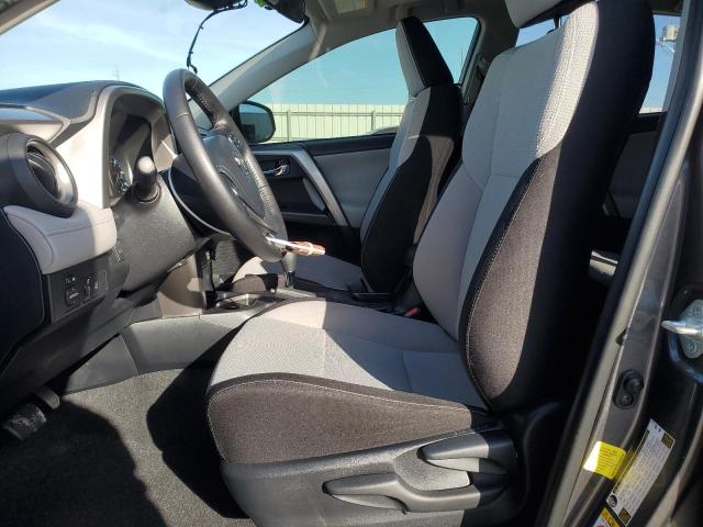 Photo 7 from auction – 2017 TOYOTA RAV4 XLE with VIN JTMWFREV2HD098387