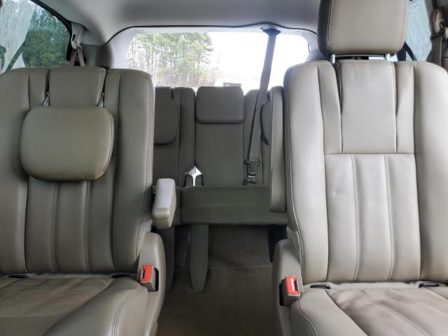 Photo 10 from auction – 2016 CHRYSLER TOWN & COU with VIN 2C4RC1BG2GR159570