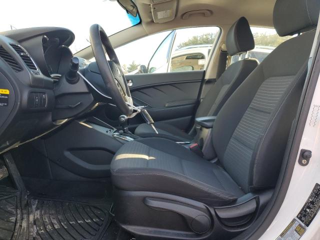 Photo 7 from auction – 2017 KIA FORTE LX with VIN 3KPFL4A75HE018680