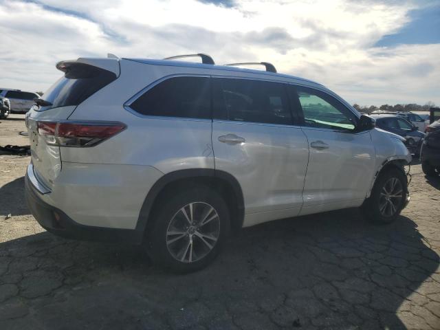 Photo 3 from auction – 2016 TOYOTA HIGHLANDER with VIN 5TDKKRFH4GS153086