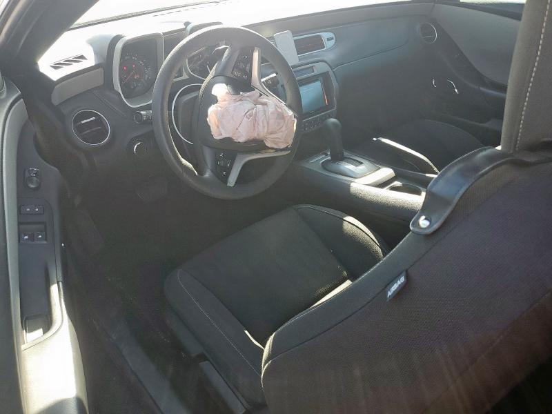 Photo 8 from auction – 2015 CHEVROLET CAMARO LS with VIN 2G1FB1E33F9159180