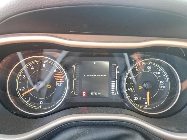Photo 9 from auction – 2018 JEEP CHEROKEE L with VIN 1C4PJLCBXJD588882